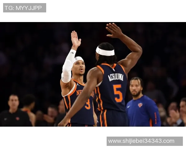 尼克斯主场胜热火，迎来两连胜，展现冠军潜力